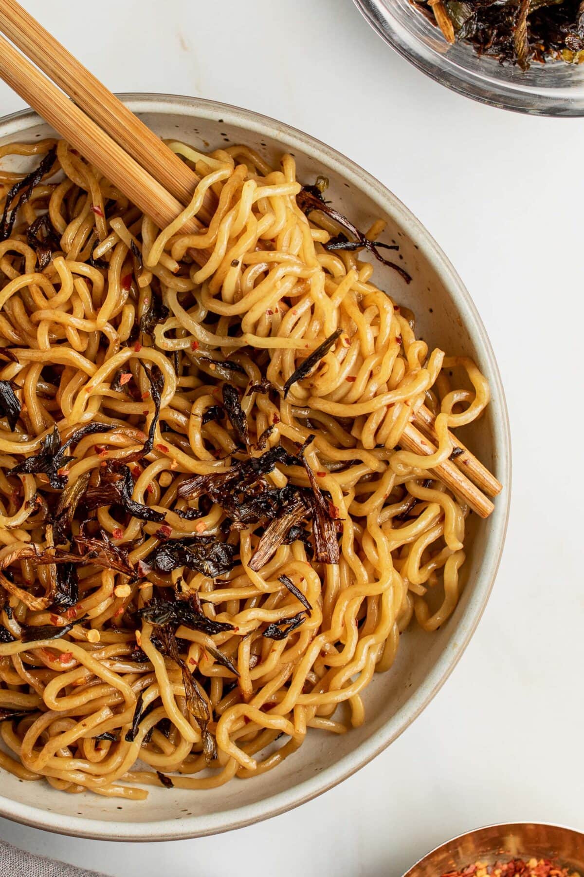 Spicy Scallion Oil Noodles