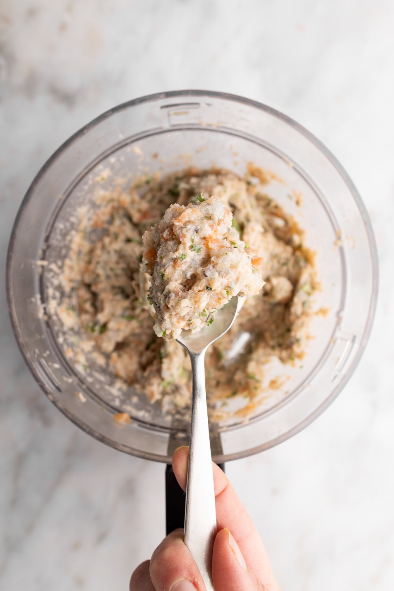 step by step: processed ingredients into a smooth paste.